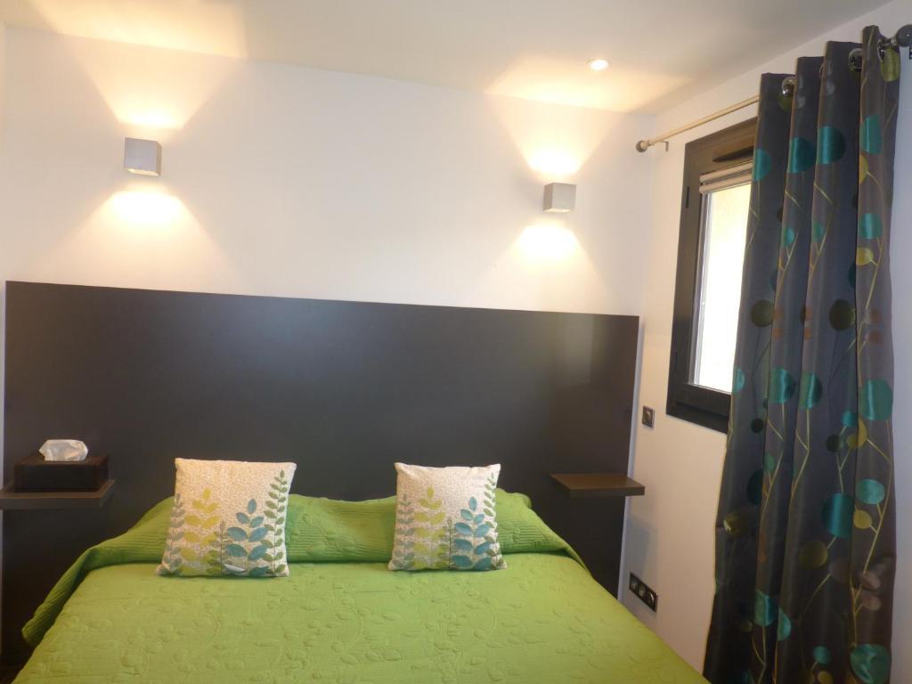 Le Vieux Bistrot Hotell Cabrières-dʼAvignon Rum bild