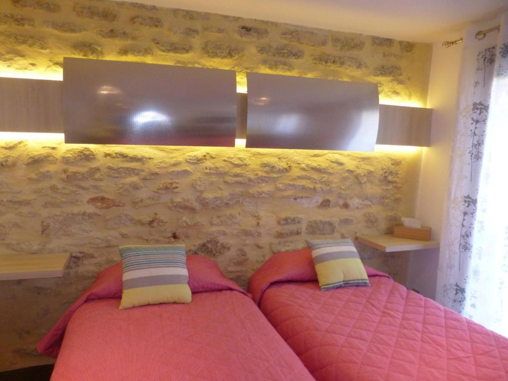 Le Vieux Bistrot Hotell Cabrières-dʼAvignon Rum bild