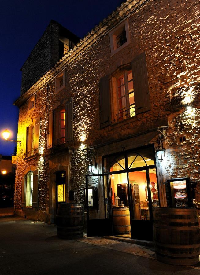 Le Vieux Bistrot Hotell Cabrières-dʼAvignon Exteriör bild